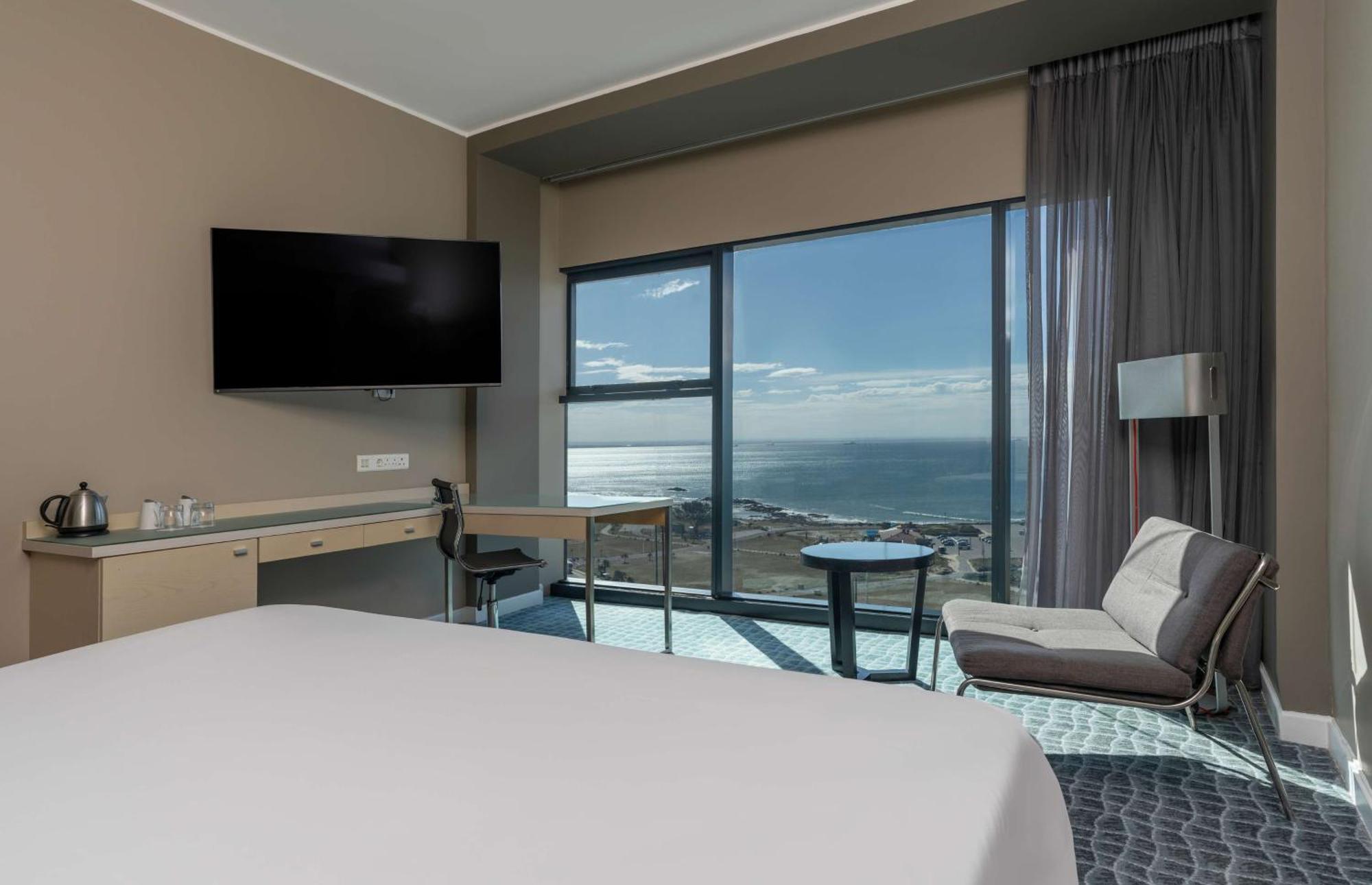伊丽莎白港丽笙布鲁酒店 外观 照片 A guest room at the Hilton San Diego Bayfront